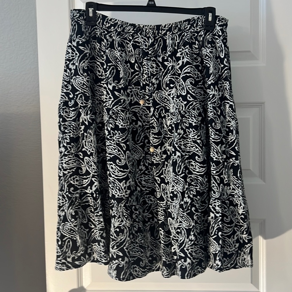 Appleseed black & white paisley crinkle skirt sz XL gauze broomstick midi flowy